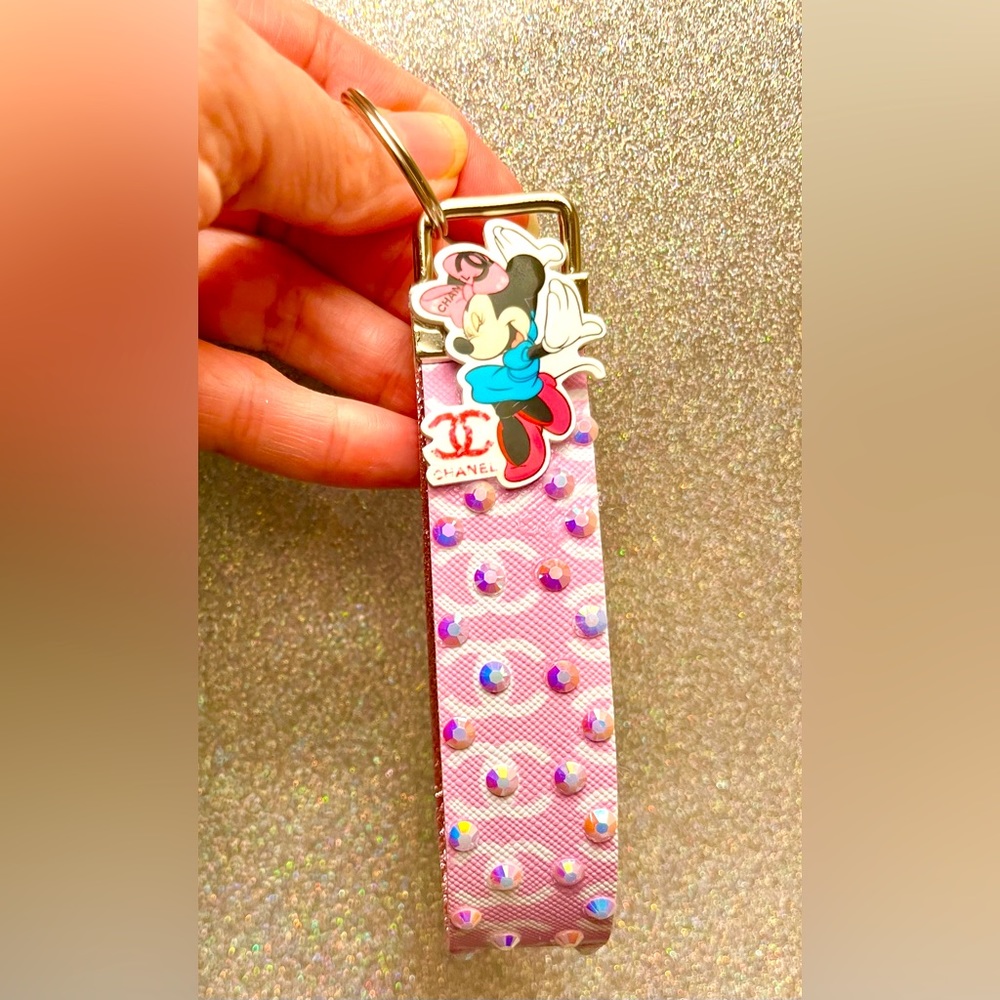 Handmade Minnie Mouse Bedazzled Key Fob